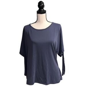 *Moa moa- Navy 3/4 length shirt